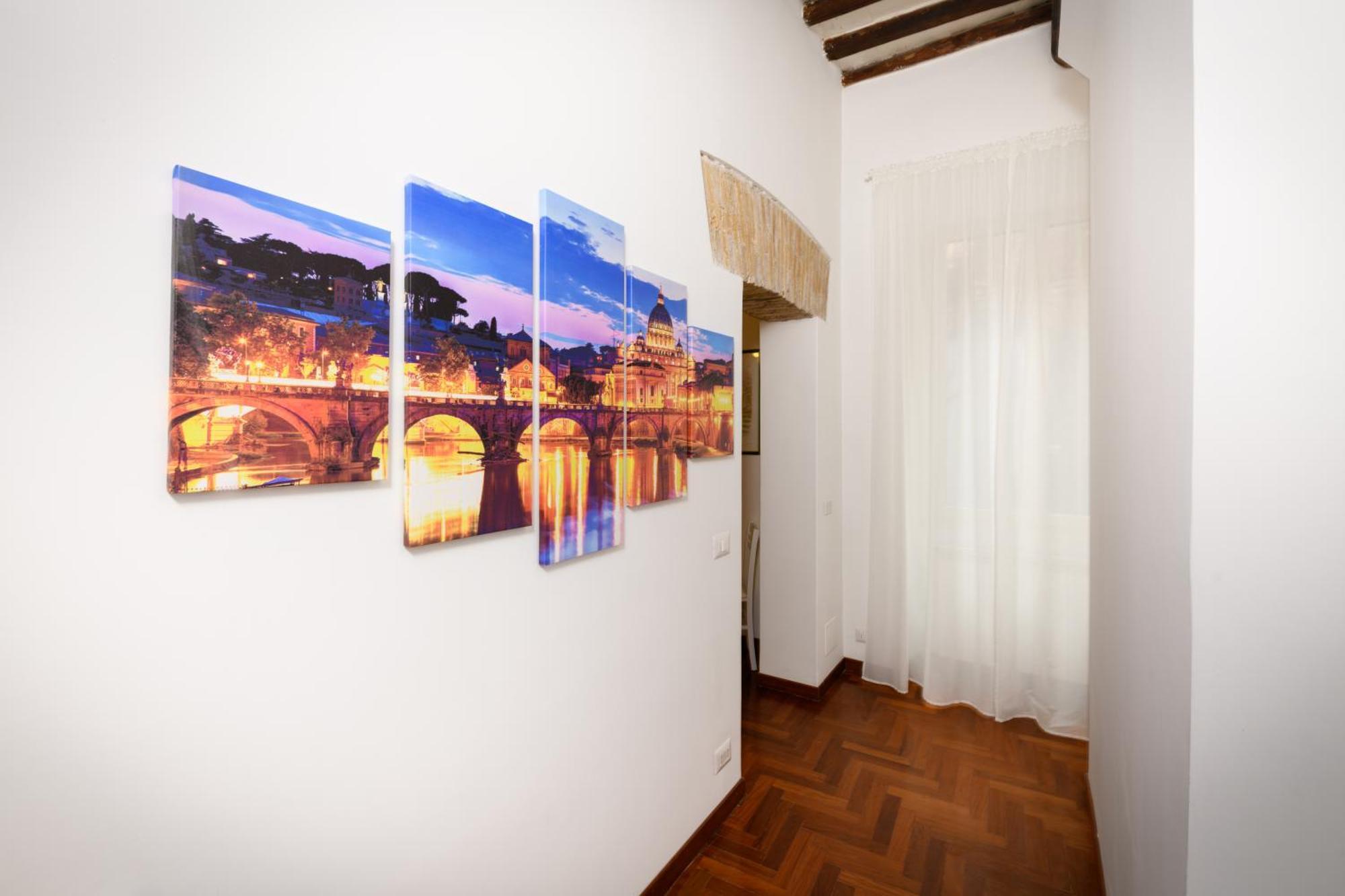 Mommy'S - Vatican House — Photos 1